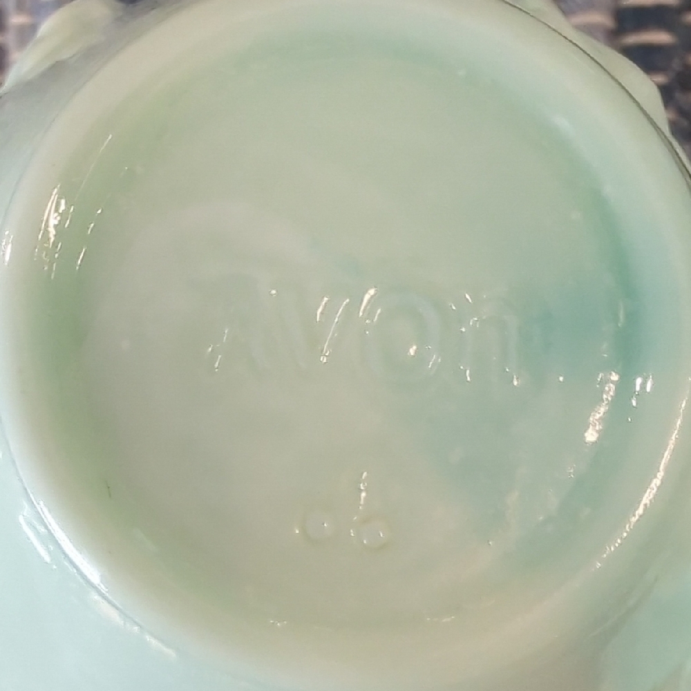 Vintage Avon Turquoise Swirl Jadeite Pitcher/ Bowl Set W/ Victorian Rose Design - Picture 2 of 7